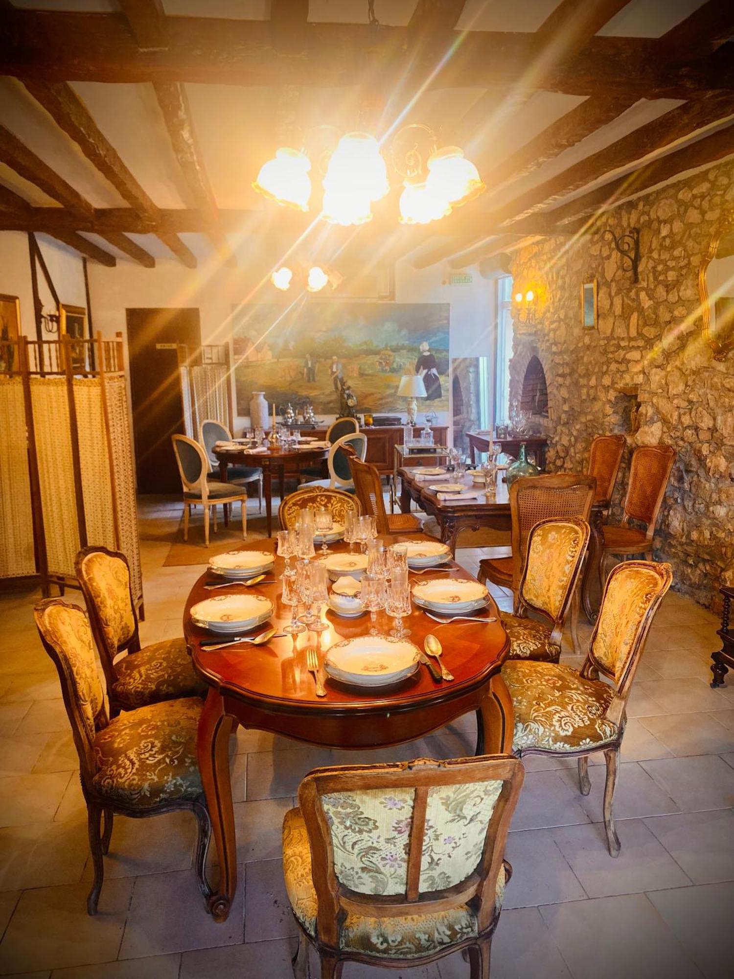 Auberge Du Chant Du Coq Anjouin Eksteriør billede
